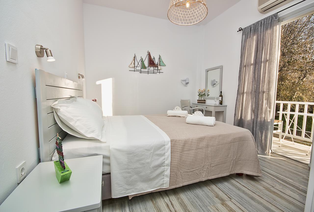Mersea Apartments Páros 外观 照片